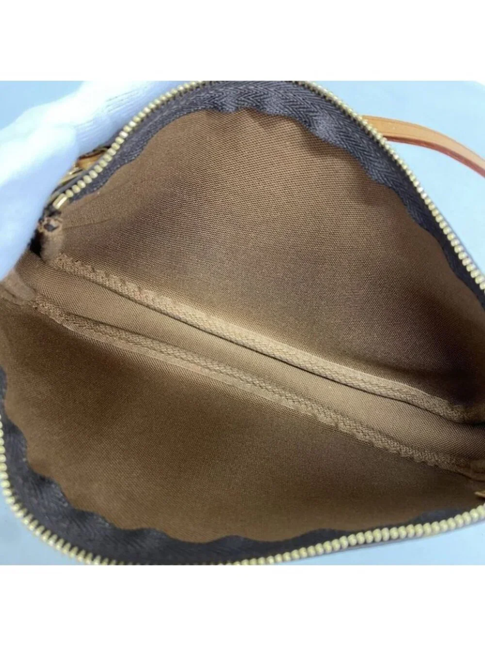 Louis Vuitton Pouch Monogram Pochette Brown - Picture 4 of 10